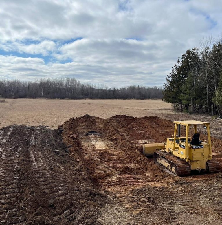 Dirt Work & Excavating (28)